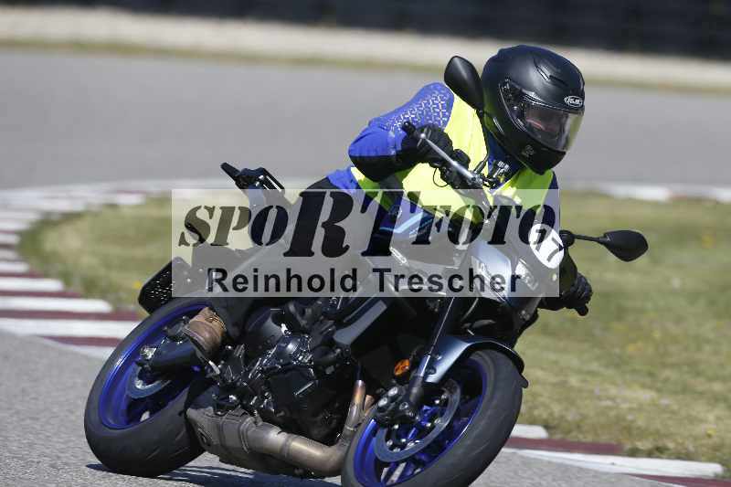 /01 02.04.2026 MAZ ADR/Gruppe gelb Gruppe gruen/17